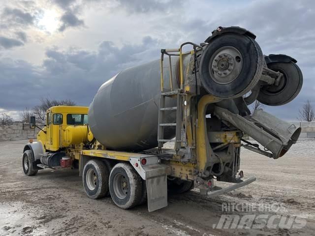 Kenworth W900 Ďalšie nákladné vozidlá