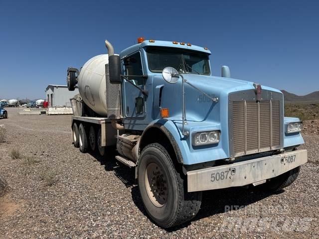 Kenworth W900 Ďalšie nákladné vozidlá