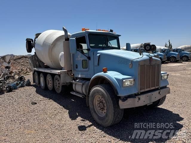 Kenworth W900 Ďalšie nákladné vozidlá