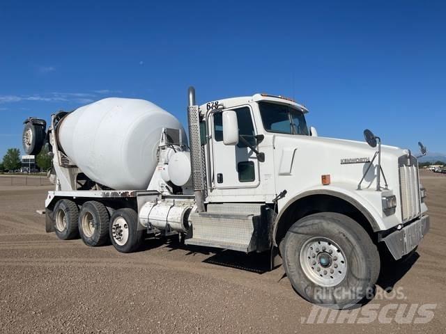 Kenworth W900 Ďalšie nákladné vozidlá
