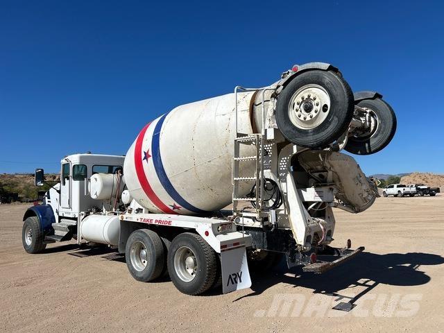 Kenworth W900 Ďalšie nákladné vozidlá