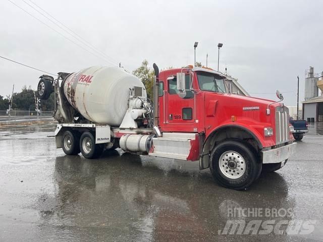 Kenworth W900B Ďalšie nákladné vozidlá