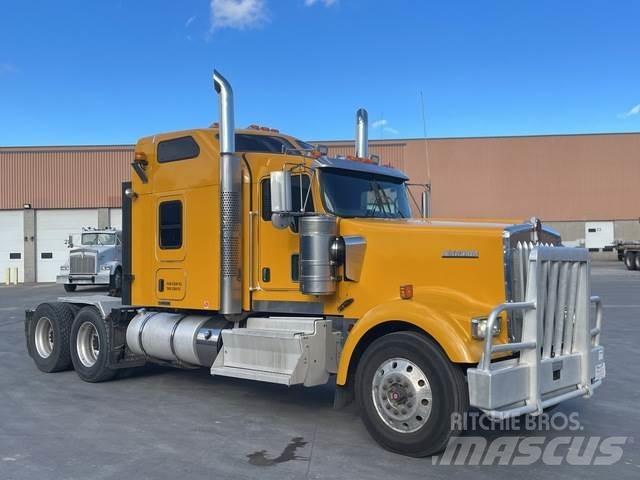 Kenworth W900L Ťahače