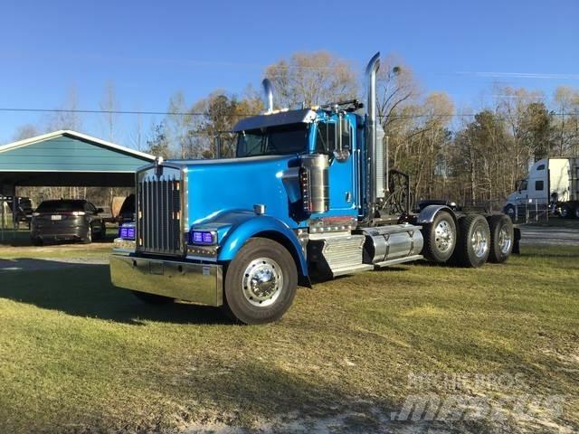 Kenworth W900L Ťahače