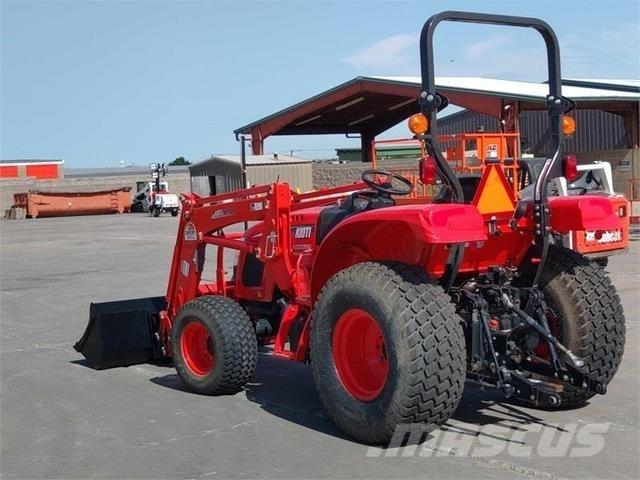 Kioti RX 7320 Kompaktné traktory