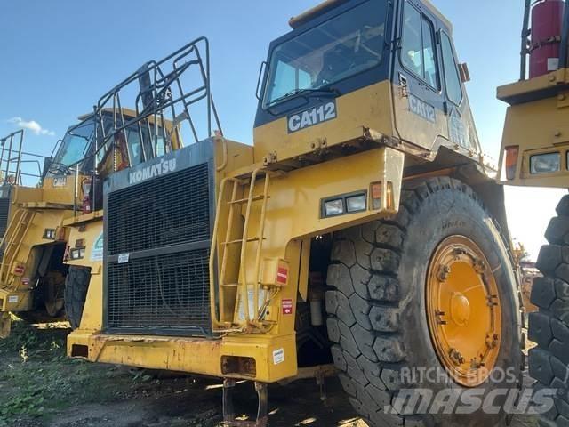 Komatsu 330M Kĺbové nákladné autá