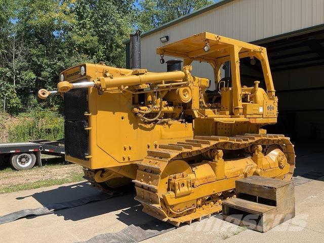Komatsu D155-A Pásové dozéry