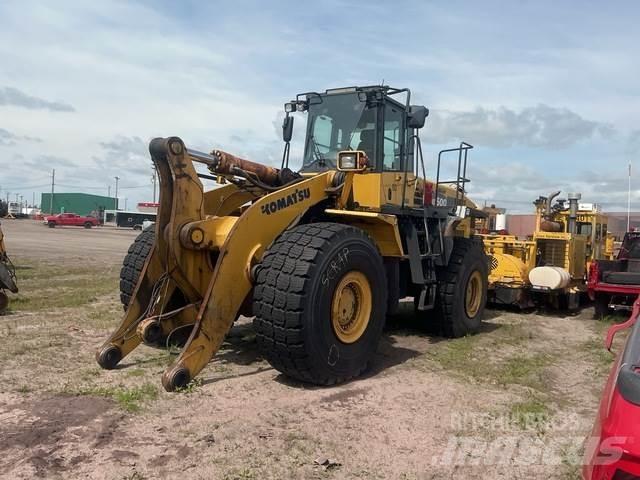Komatsu WA500 Kolesové nakladače