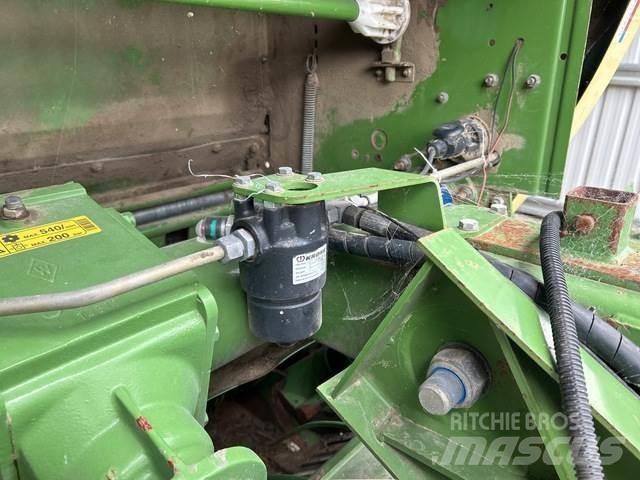 Krone V1500MC Lisy na okrúhle balíky
