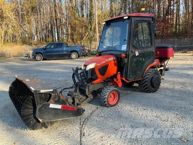Kubota BX2380 Kompaktné traktory