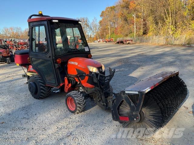 Kubota BX2380 Kompaktné traktory