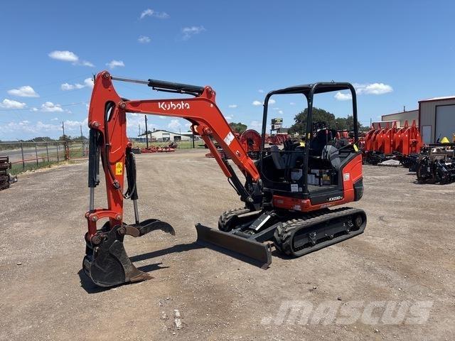 Kubota KX030-4 Pásové rýpadlá