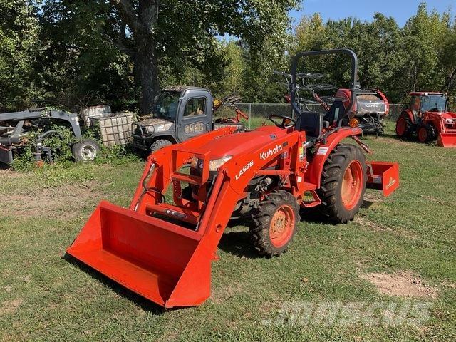 Kubota L2501DT Kompaktné traktory
