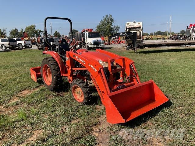 Kubota L2501DT Kompaktné traktory