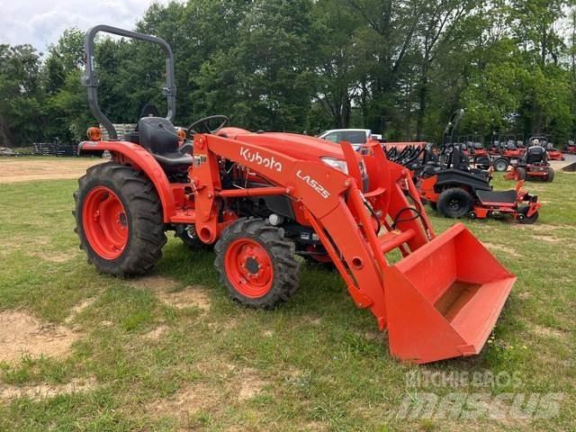 Kubota L3301DT Kompaktné traktory