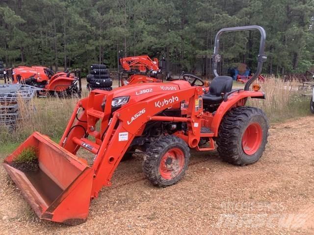 Kubota L3902DT Kompaktné traktory