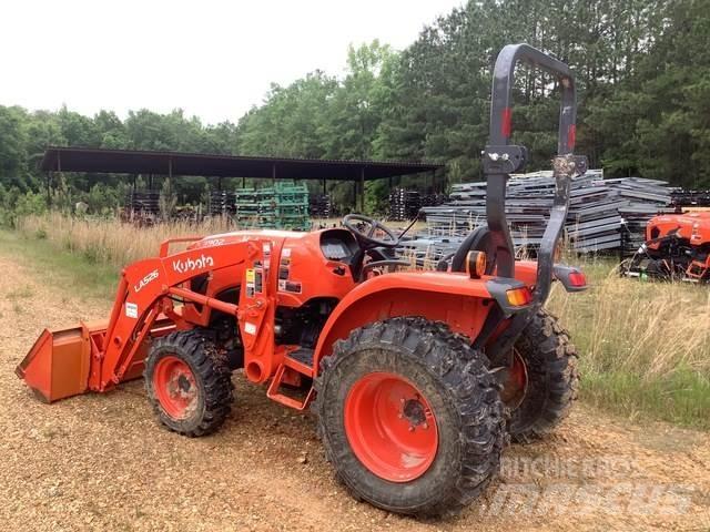 Kubota L3902DT Kompaktné traktory