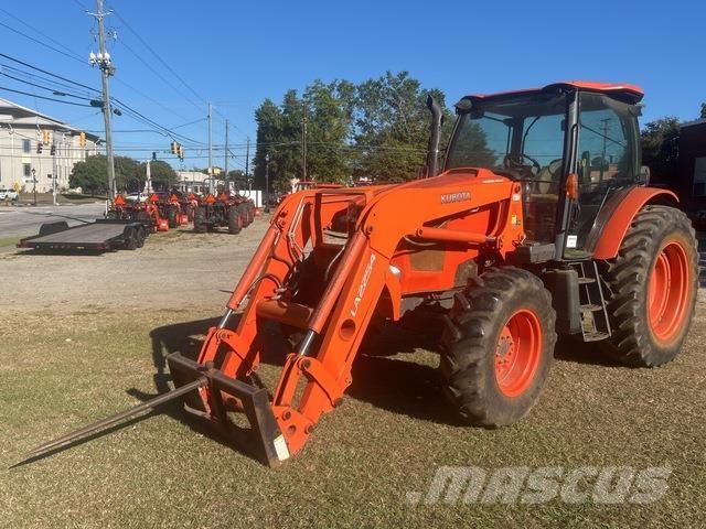 Kubota M135GX Traktory
