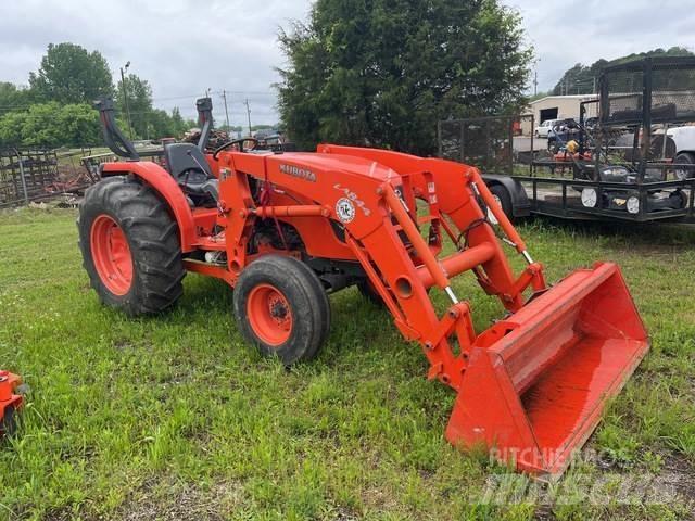 Kubota MX4700F Kompaktné traktory