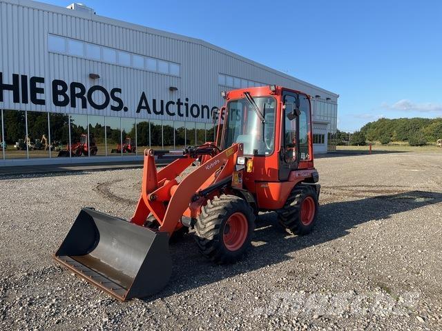 Kubota R530E Kolesové nakladače