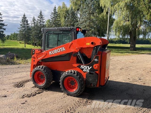 Kubota SSV65 Šmykom riadené nakladače