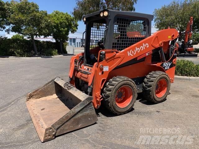 Kubota SSV65P Šmykom riadené nakladače