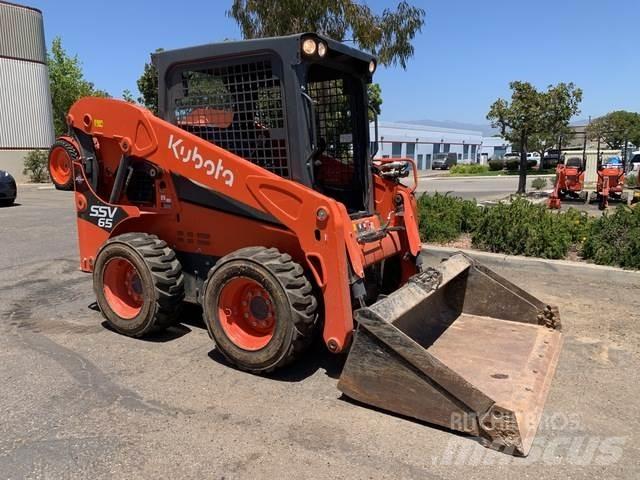 Kubota SSV65P Šmykom riadené nakladače
