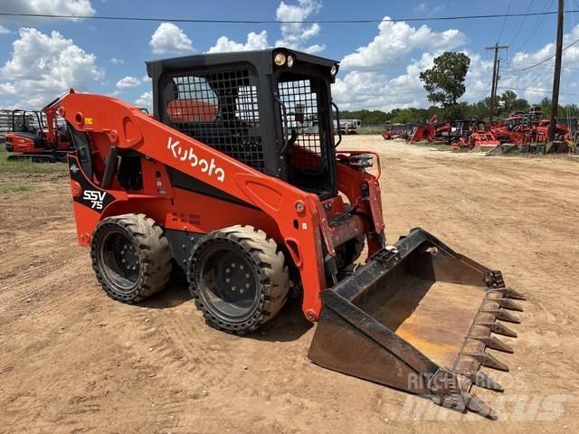Kubota SSV75 Šmykom riadené nakladače
