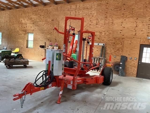 Kubota WR1600C Ovíjačky