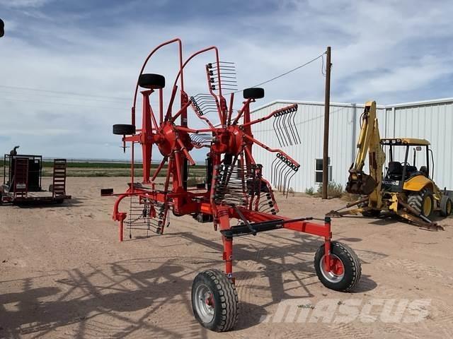 Kuhn GA7501+ Obracače a zhrabovače sena