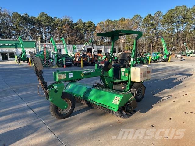 Lay-Mor SM300 Vnútorné zametacie stroje