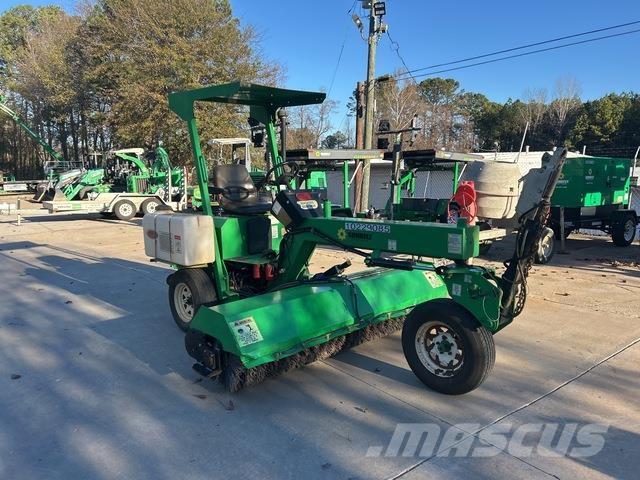 Lay-Mor SM300 Vnútorné zametacie stroje