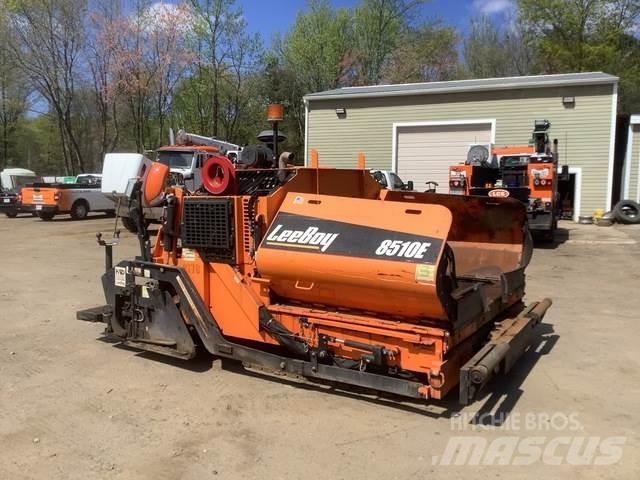 LeeBoy 8510E Finišéry
