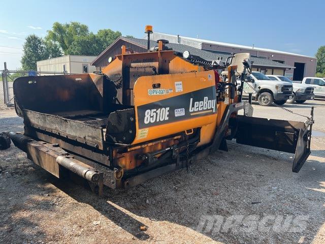 LeeBoy 8510E Finišéry
