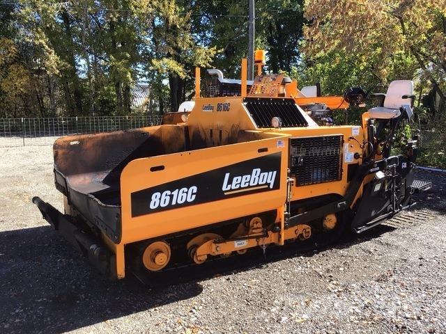 LeeBoy 8616C Finišéry