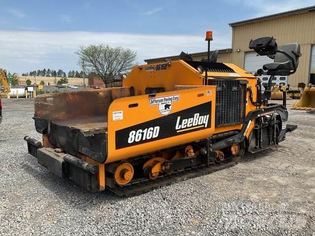 LeeBoy 8616D Finišéry