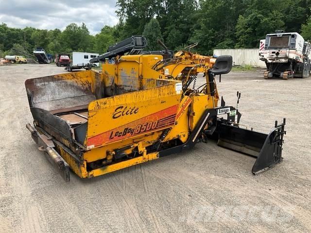 LeeBoy L8500T Finišéry