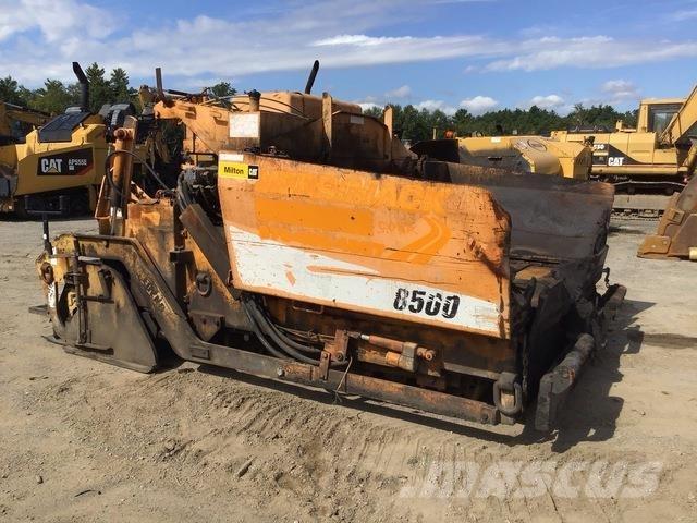 LeeBoy L8500T Finišéry