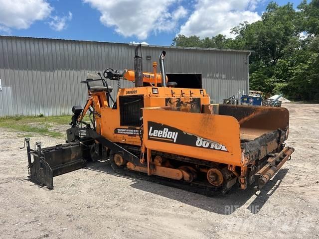 LeeBoy L8816 T Finišéry