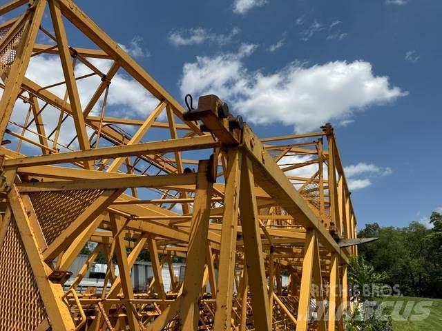 Liebherr 100LC Stavebné žeriavy