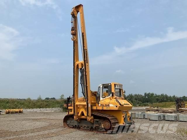 Liebherr RL54 Ukladače potrubia