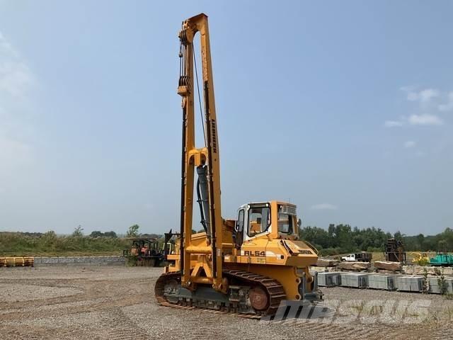 Liebherr RL54 Ukladače potrubia