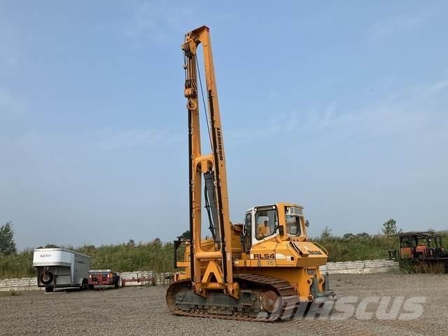 Liebherr RL54 Ukladače potrubia