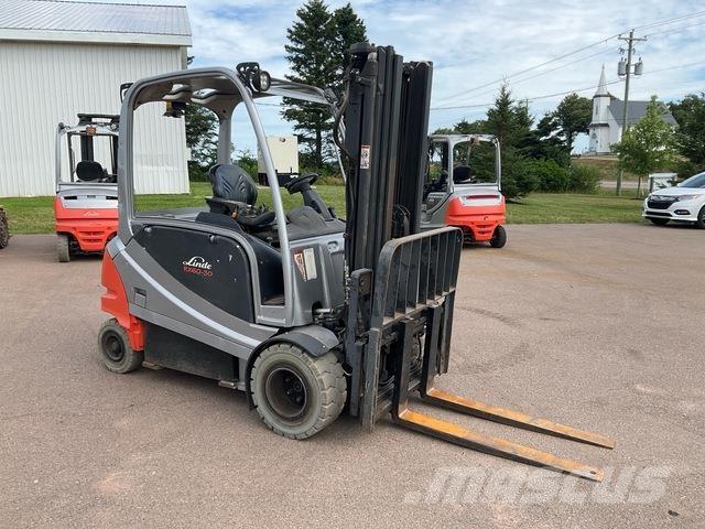 Linde  Akumulátorové vozíky