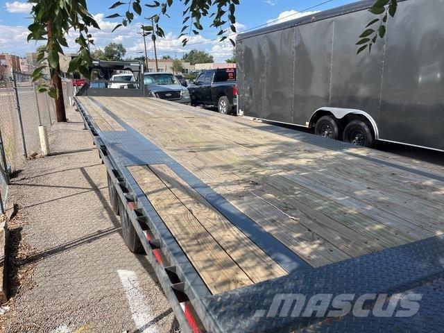  Lonestar Prívesy na prepravu automobilov