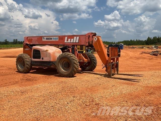 Lull 944E-42 Teleskopické manipulátory