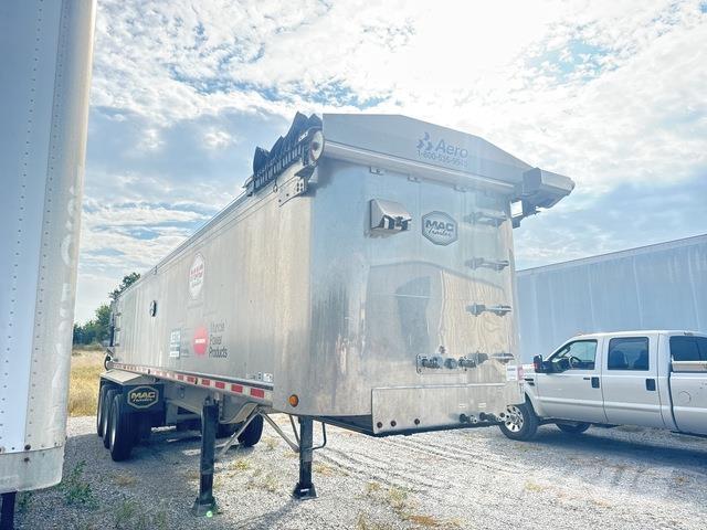 MAC  Návesy s pohyblivou podlahou