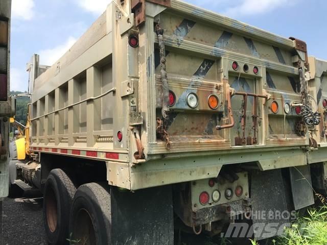 Mack 700 Snežné pluhy, predné snežné radlice