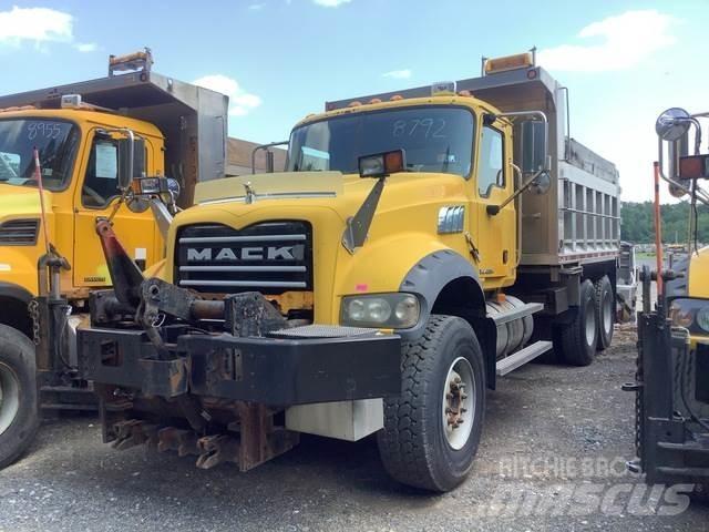 Mack 700 Snežné pluhy, predné snežné radlice
