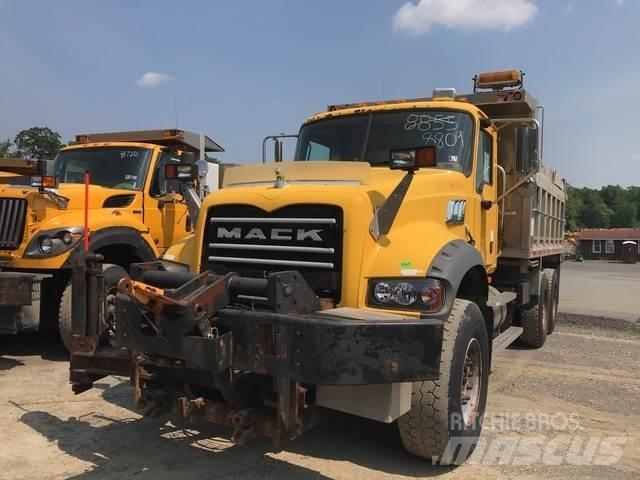Mack 700 Snežné pluhy, predné snežné radlice